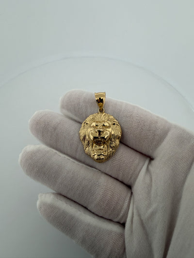 1.5" 14K Yellow Gold Lion Pendant 6.7mm Bail 5.55g