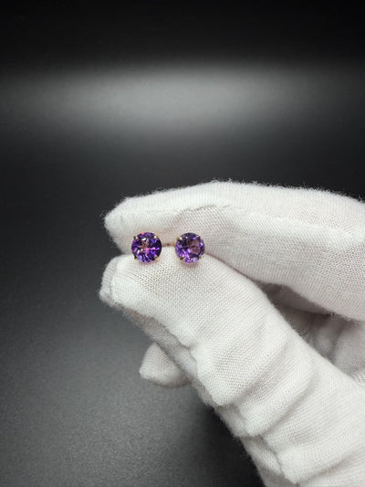 6mm 14k Yellow Gold Amethyst Studs .65g