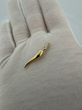 1" 14K Yellow Gold Italian Horn 3.5mm Bail .8g