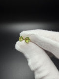 6mm 14k Yellow Gold Peridot Studs .65g