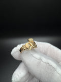 Size 7 14k Yellow Gold Holding Hands Heart Ring 3.4g