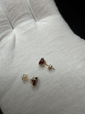 6mm 14k Yellow Gold Red Garnet Studs .65g
