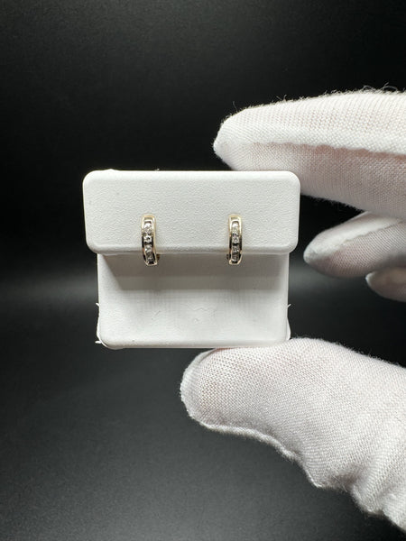 10mm 10k Yellow Gold 1/8ctw Natural Diamond Huggies 1.2g