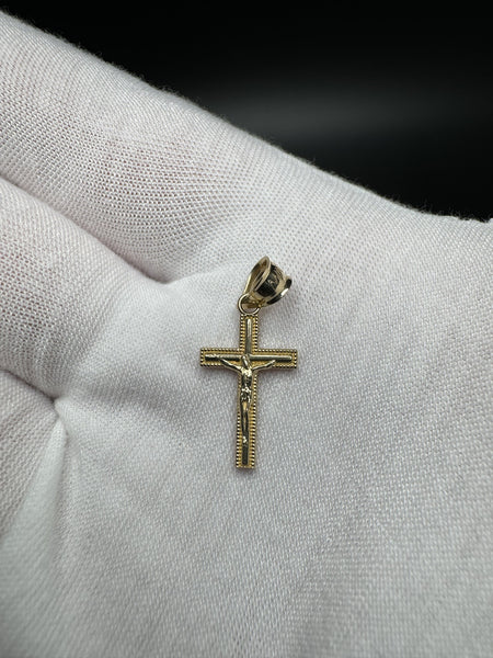 3/4” 14k Yellow Gold Square Crucifix 3.5mm Bail .8g
