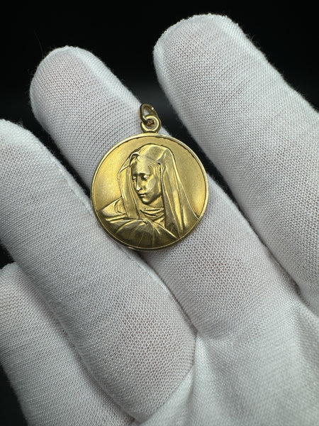 1” 18k Yellow Gold Mary Pendant 3.3mm Bail 6.6g