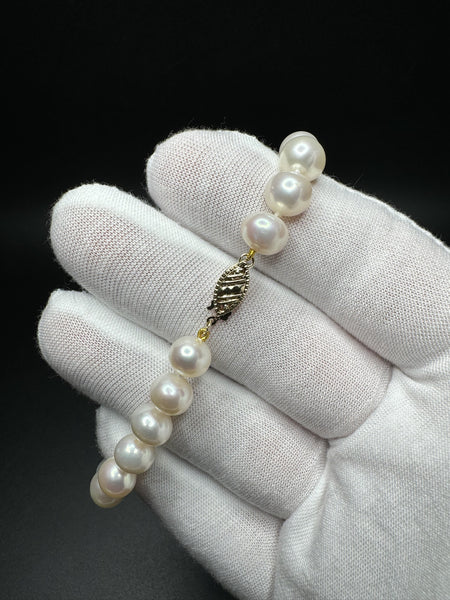 7.25” 14k Yellow Gold 8mm Freshwater Pearl Bracelet 15.9g