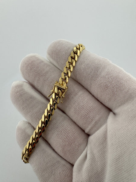 8.5” 14k Yellow Gold Cuban 6mm 24.3g