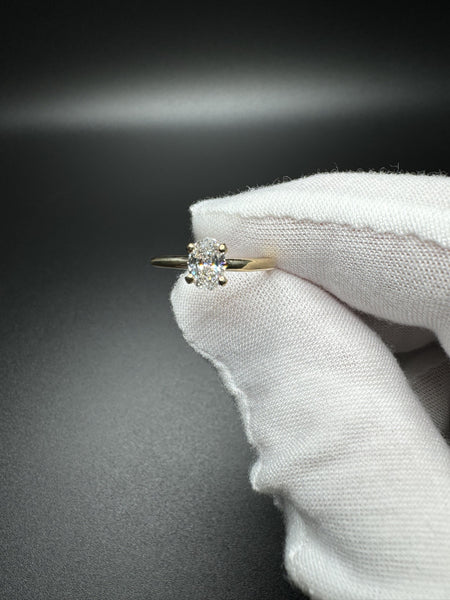 Size 4.5 14k Yellow Gold 1/2ct Oval Lab Diamond Solitaire Engagement Ring 1.64g