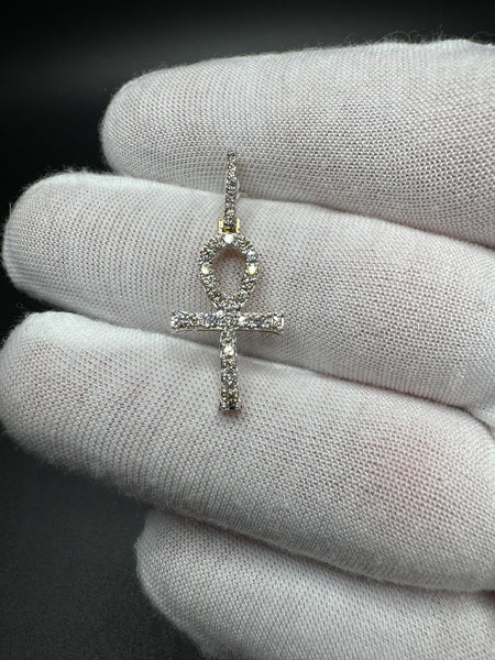 1.25” 10k Yellow Gold 1/2ctw Natural Diamond Ankh Pendant 4.5mm Bail 1.5g