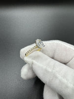 Size 7 14k Yellow Gold 2.36ctw EGL Certified lab Diamond Engagement Ring. 2.01ct Oval EGL Certified G VS1 Center & .35ctw E VVS2 Diamonds on Band 3.3g