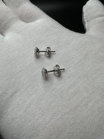 7mm Oval Silver 1/4ctw VS/VVS Lab Diamond Cluster Studs 1.1g