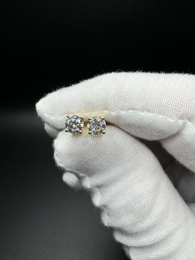 Gold over Silver 1ctw VS/VVS Lab Diamond Studs 1.2g